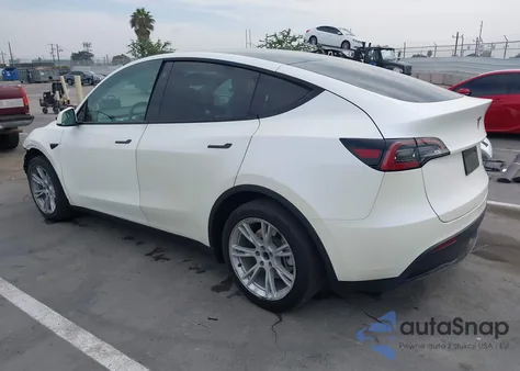 2021 Tesla Model Y Long Range Dual Motor All-Wheel Drive from USA, damaged, VIN 5YJYGDEE3MF240404